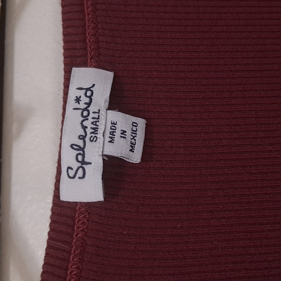 Burgundy Splendid Tshirt, Size small - Picture 2 of 5